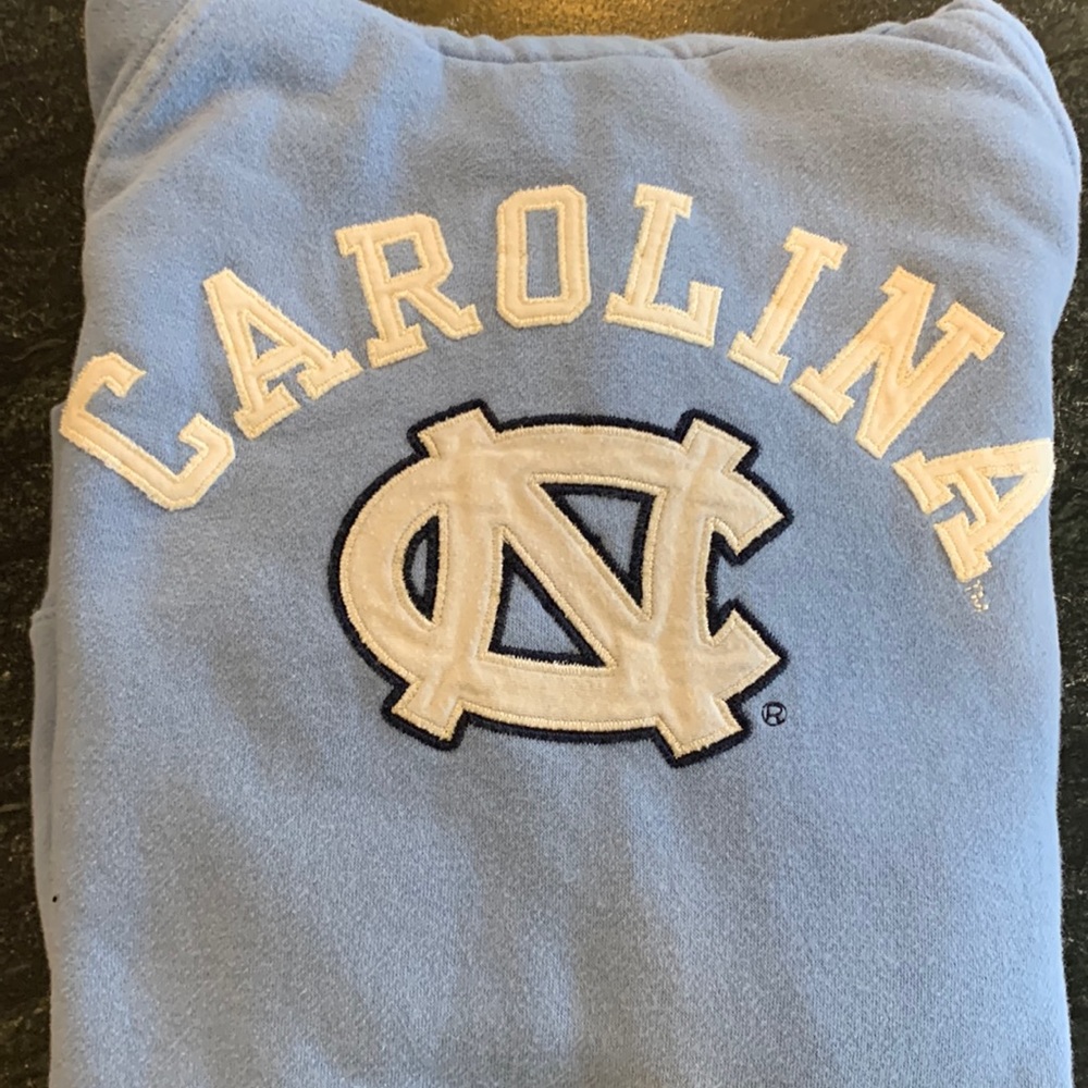 UNC hoody, size xlarge, good used condition.